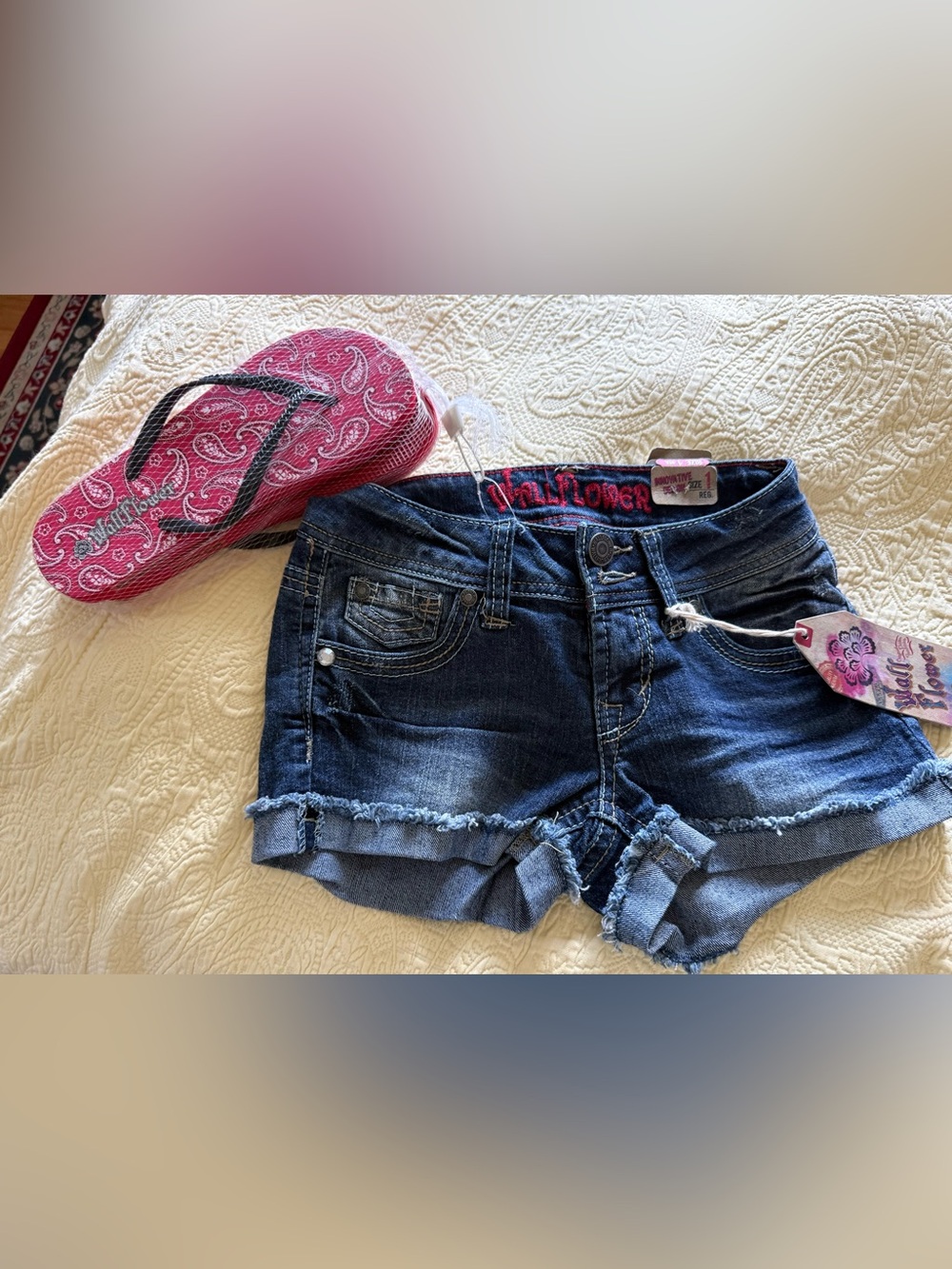 New women's 1 denim shorts with flip flops